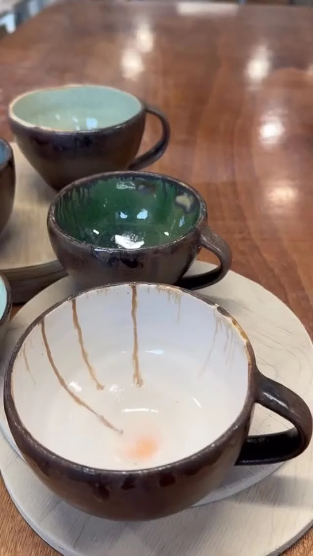 Coffee or tea? Whatever the choice it’s going to be fabulous in this stunning cup set, made by Brigitte, one of our lovely Monday morning class potters. 
She has used a lovely combination of glazes for these including turquoise, mint and our new Ashdown green. 
#cupsofinstagram