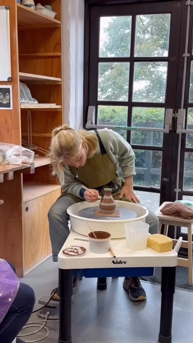 Our very own @twig_ceramics teaching how to decorate using slip on the wheel. A beautiful technique!