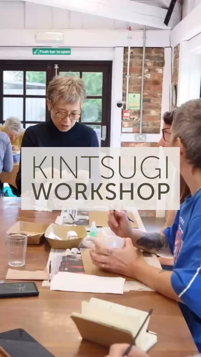 Fantastic to have Iku Nishikawa, founder of Kintsugi Oxford, returning on Saturday 7th February 2026 to lead two, half day, Kintsugi workshops. 
A great gift idea, this workshop is suitable for all aged 16+. No previous experience required. Bring a piece of pottery with you or choose from our selection of vintage plates, a good option if you have not tried Kintsugi before. 
For full details and booking please head to our website theclay.studio – link in bio.