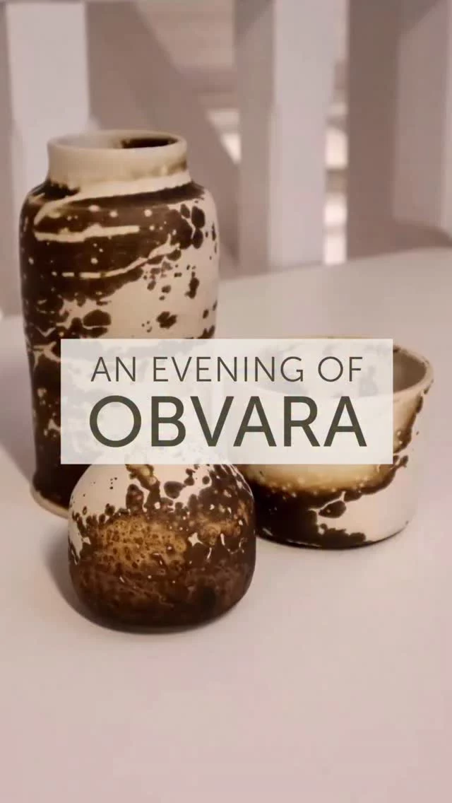Join us for an exciting evening of Obvara! This ancient low firing Raku technique is a process for all the senses. 
Bisque fired pots are heated in a Raku kiln to around 1000 deg C and once glowing orange are plunged into the fermented Obvara brew, then dipped in cold water to halt the process. It’s fast, magical and the results can be spectacular!
Workshop Date: Friday 20th March
Time: 6-9pm
Bring three of your own bisque pieces or choose from a selection we provide. 
For more info and booking please head to the clay.studio – 🔗 in bio.