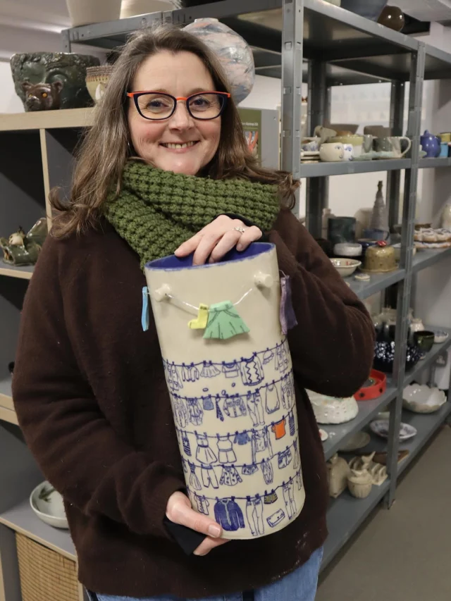 Donna from our Thursday evening class has created this wonderful vase as a present for her mum.
Made using underglaze transfer on greenware, then adding colour fills at bisque, then glazing in transparent.