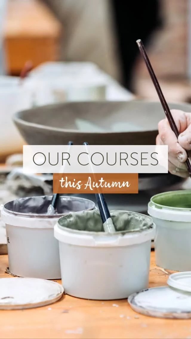 Looking to start a new pottery course this Autumn? 🍂 
We’ve just launched our Autumn Calendar of short courses, which run on Friday afternoons or Sunday mornings. 
Head to theclay.studio to find out more and book your space.
STARTING IN SEPTEMBER
13.09 – 11.10 |  Handbuilding at Your Pace
Five Sunday morning sessions, with Lara Gorlach @laragorlach 
20.09 – 18.10 |  Throwing for Beginners
Five Sunday morning sessions, with Susana Garcia
@susanagarciaceramics 
18.09 – 02.10 |  Glaze with Confidence
Three Friday afternoon sessions, with Louisa Taylor
@louisataylorceramics 
NOVEMBER
6.11 – 04.12 |  Throwing Large
Five Friday afternoon sessions, with Cellan Cox
@_cellan_ 
08.11 – 22.11 |  Throwing for Improvers
Three Sunday sessions, with Helen Ashton
@helen.ceramics